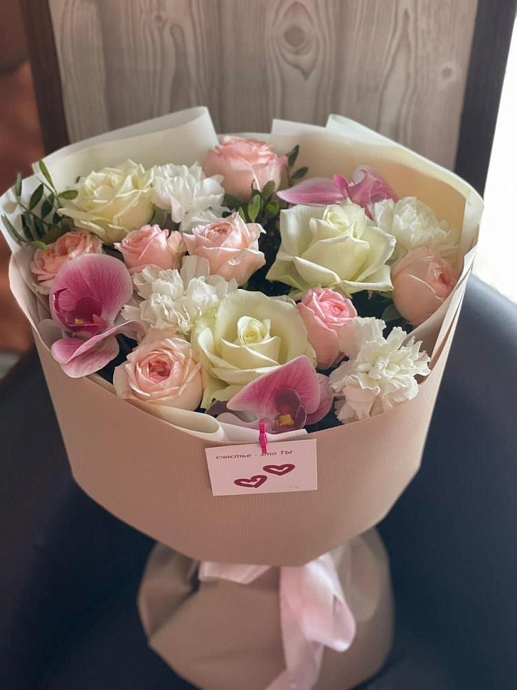 Букет цветов из: Орхидеи, Розы и Гвоздики в Старом Победилово