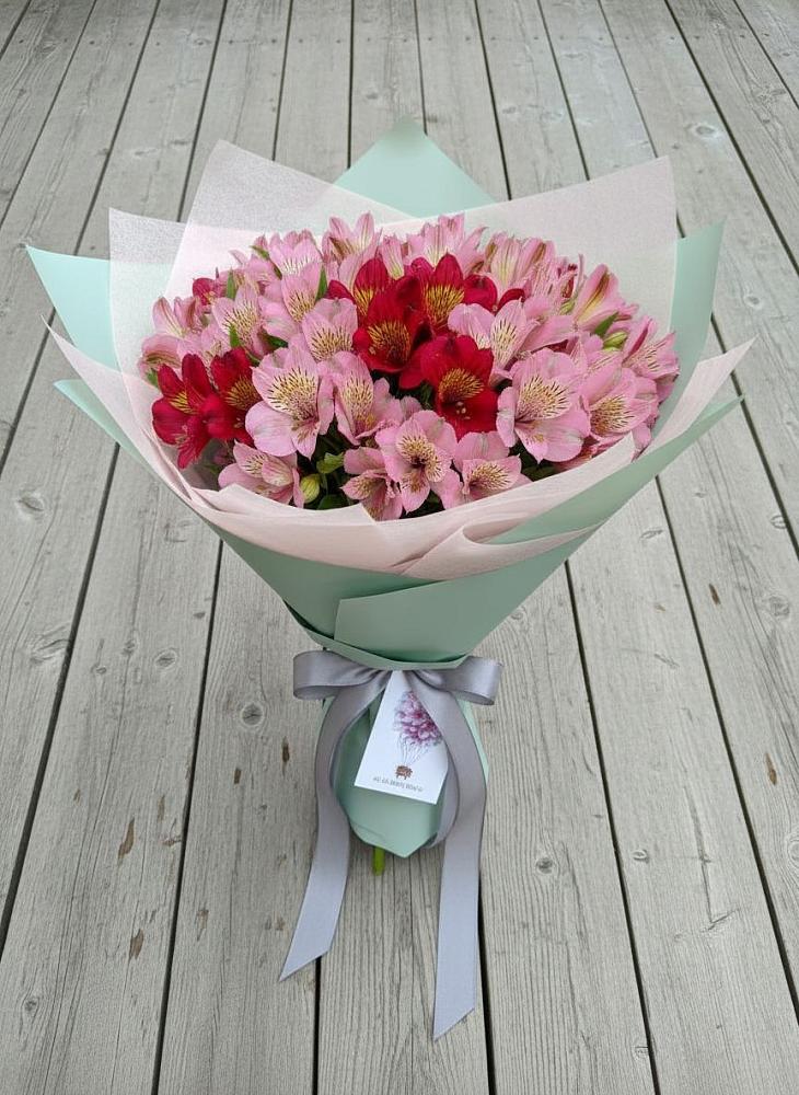 Букет цветов из: Альстромерии в Старом Победилово