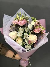 Букет цветов из:  Альстромерии, Розы и Лизиантусы #REPLACE_PRED# Старом Победилово