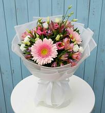 Букет цветов из:  Герберы, Альстромерии и Лизиантусы #REPLACE_PRED# Старом Победилово