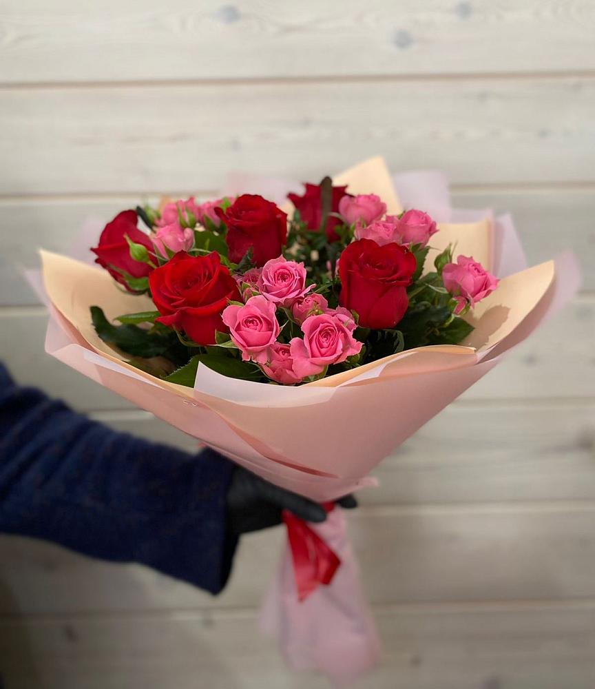 Букет цветов из: Розы в Старом Победилово