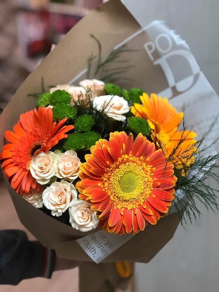 Букет цветов из: Герберы, Хризантемы и Розы в Старом Победилово