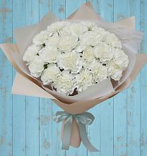 Букет цветов из:  Гвоздики в Старом Победилово