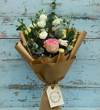 Букет цветов из:  Розы и Лизиантусы #REPLACE_PRED# Старом Победилово